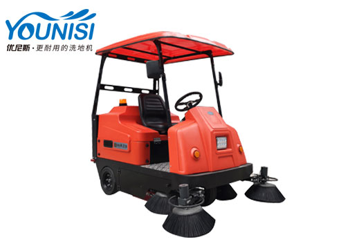 金年会app在线UNS1880驾驶式扫地车|电动扫地机|道路清扫车